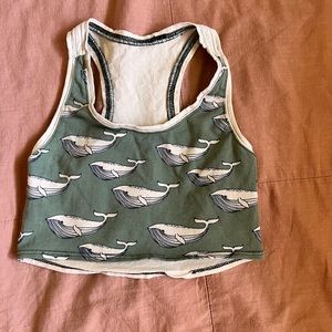 Viragoes duds XS whale crop top